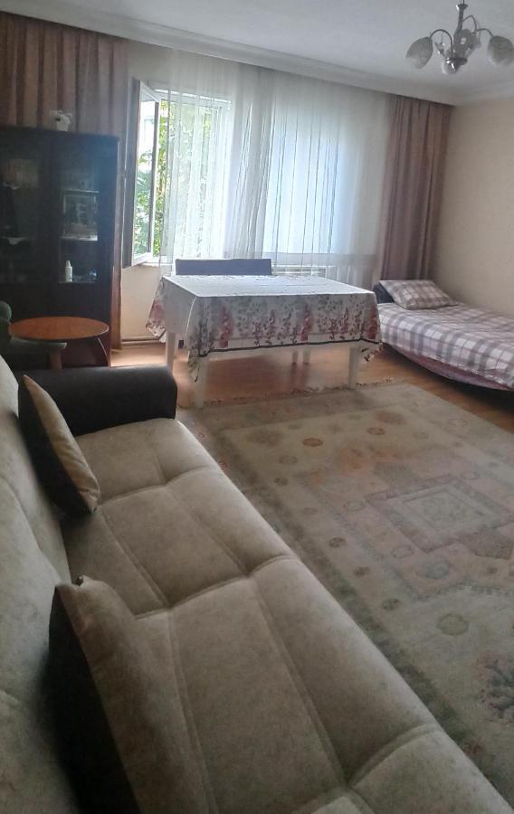 Private Room Close To Merter And Gungoren Textile Center Istanbulská provincie Exteriér fotografie