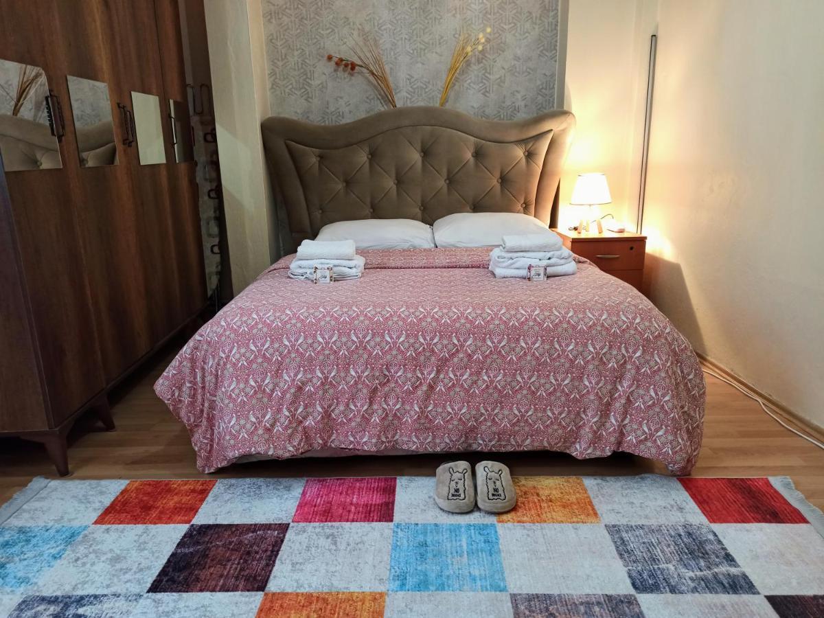 Private Room Close To Merter And Gungoren Textile Center Istanbulská provincie Exteriér fotografie